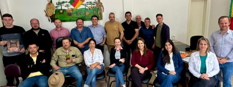 Reunião na Prefeitura de Nonoai